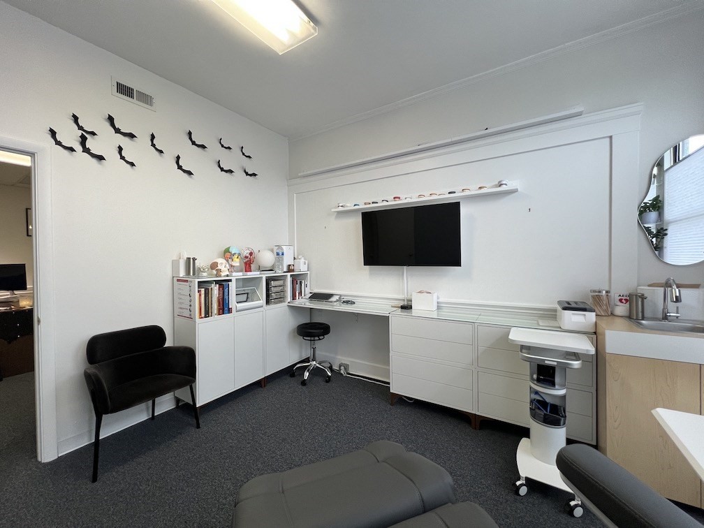 1318 Beacon St, Brookline, Massachusetts 02446