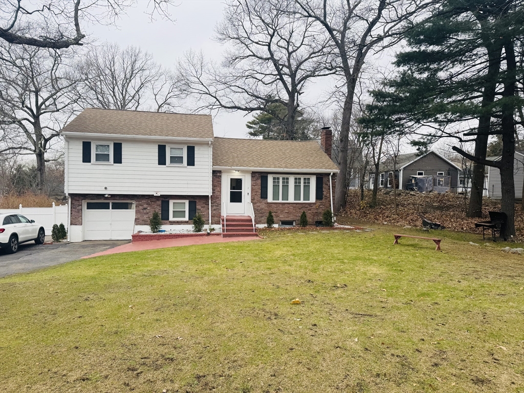 7 Charity Ln, Dedham, Massachusetts 02026