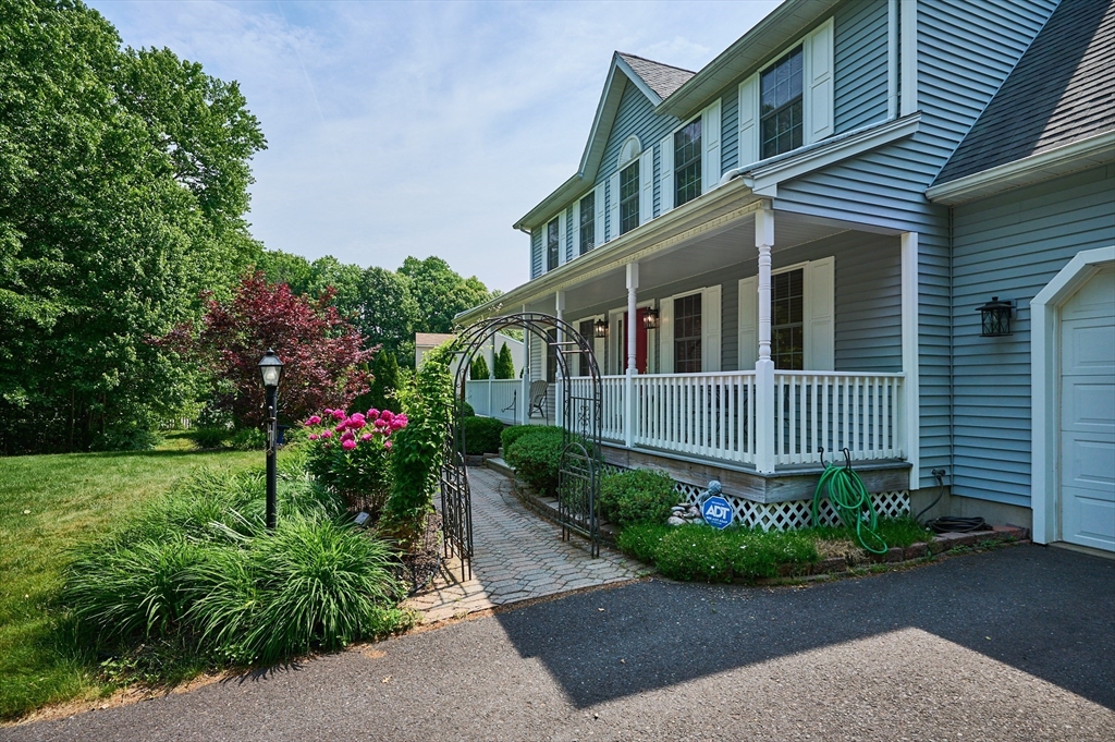 36 Stebbins Street, Belchertown, Massachusetts 01007