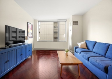 1 Charles St S, Boston, Massachusetts 02116, 1 Bedroom Bedrooms, 3 Rooms Rooms,1 BathroomBathrooms,Residential,For Sale,Charles St S,73202083
