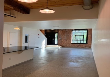160 Water St, Williamstown, Massachusetts 01267, 2 Bedrooms Bedrooms, 3 Rooms Rooms,1.5 BathroomsBathrooms,Residential,For Sale,Cable Mills,Water St,73211376