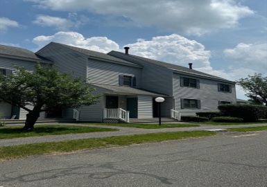 5 Rolling Hills, Lenox, Massachusetts 01240, 2 Bedrooms Bedrooms, 9 Rooms Rooms,3 BathroomsBathrooms,Residential,For Sale,Rolling Hills,73196165