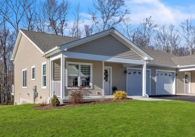 9 Sunrise Glen, Wilbraham, Massachusetts 01095, 1 Bedroom Bedrooms, 4 Rooms Rooms,1.5 BathroomsBathrooms,Residential,For Sale,Sunrise Glen,73220303
