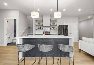 581 American Legion Hwy, Boston, Massachusetts 02131, 2 Bedrooms Bedrooms, 6 Rooms Rooms,2 BathroomsBathrooms,Residential,For Sale,American Legion Hwy,73213344