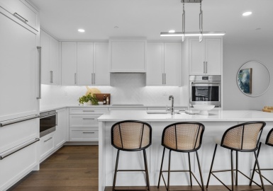 20 Kinmonth Rd, Newton, Massachusetts 02468, 2 Bedrooms Bedrooms, 4 Rooms Rooms,2 BathroomsBathrooms,Residential,For Sale,Kinmonth Rd,73221730
