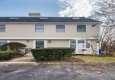29 Lucille Pl, Newton, Massachusetts 02464, 3 Bedrooms Bedrooms, 5 Rooms Rooms,2.5 BathroomsBathrooms,Residential,For Sale,Lucille Pl,73212827