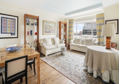 1 Huntington Ave, Boston, Massachusetts 02116, 2 Bedrooms Bedrooms, 4 Rooms Rooms,2 BathroomsBathrooms,Residential,For Sale,Trinity Place,Huntington Ave,73215276