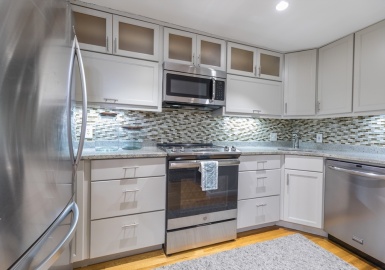 3 Anderson Place, Boston, Massachusetts 02114, 2 Bedrooms Bedrooms, 4 Rooms Rooms,1 BathroomBathrooms,Residential,For Sale,Anderson Place,73221893