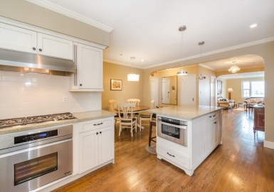 280 Beacon St, Boston, Massachusetts 02116, 2 Bedrooms Bedrooms, 6 Rooms Rooms,2 BathroomsBathrooms,Residential,For Sale,280 Beacon Street Condominium,Beacon St,73210016