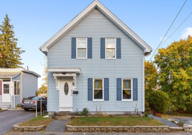 61 Lincoln St, Fitchburg, Massachusetts 01420, 3 Bedrooms Bedrooms, 6 Rooms Rooms,1.5 BathroomsBathrooms,Residential,For Sale,Lincoln St,72747194