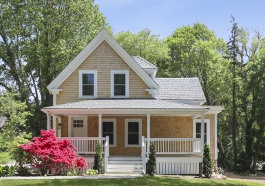 289 Old Main Street, Falmouth, Massachusetts 02556, 4 Bedrooms Bedrooms, 6 Rooms Rooms,2.5 BathroomsBathrooms,Residential,For Sale,Old Main Street,72855274