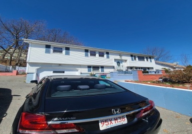533-B Haverhill Street, Lawrence, Massachusetts 01841, 3 Bedrooms Bedrooms, 5 Rooms Rooms,1 BathroomBathrooms,Residential,For Sale,Haverhill Street,72961519