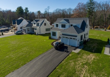 168 River Road East, Hudson, Massachusetts 01749, 4 Bedrooms Bedrooms, 11 Rooms Rooms,3 BathroomsBathrooms,Residential,For Sale,River Road East,72883104