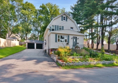 15 Day St, Haverhill, Massachusetts 01832, 4 Bedrooms Bedrooms, 7 Rooms Rooms,2.5 BathroomsBathrooms,Residential,For Sale,Day St,73150665
