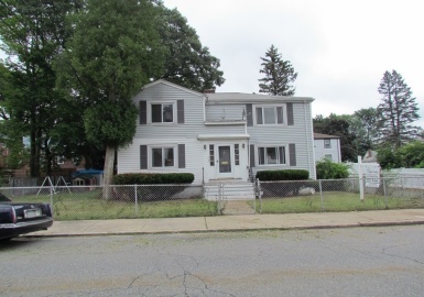 7 Winborough St, Boston, Massachusetts 02136, 6 Bedrooms Bedrooms, 10 Rooms Rooms,2 BathroomsBathrooms,Residential Income,For Sale,Winborough St,73120929