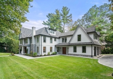194 Otis St, Newton, Massachusetts 02465, 8 Bedrooms Bedrooms, 15 Rooms Rooms,8.5 BathroomsBathrooms,Residential,For Sale,Otis St,73157601