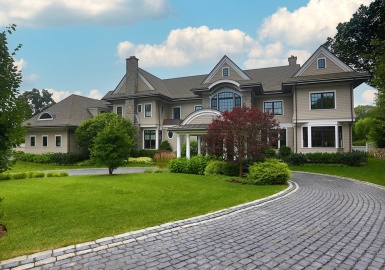50 Lyman Rd, Brookline, Massachusetts 02467, 7 Bedrooms Bedrooms, 18 Rooms Rooms,8 BathroomsBathrooms,Residential,For Sale,Lyman Rd,73203835