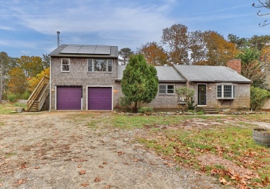 80 Avery Ave, Wellfleet, Massachusetts 02667, 4 Bedrooms Bedrooms, 6 Rooms Rooms,3 BathroomsBathrooms,Residential,For Sale,Avery Ave,73182694