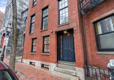 33 Bowdoin Street, Boston, Massachusetts 02114, 8 Bedrooms Bedrooms, 17 Rooms Rooms,8.5 BathroomsBathrooms,Residential Income,For Sale,Bowdoin Street,73212554