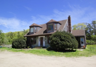 809 Sandwich Rd, Falmouth, Massachusetts 02536, 3 Bedrooms Bedrooms, 6 Rooms Rooms,2 BathroomsBathrooms,Residential,For Sale,Sandwich Rd,73046089