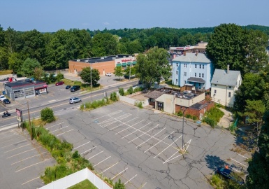 675 Main St, Clinton, Massachusetts 01510, ,Commercial Sale,For Sale,Main St,73199398