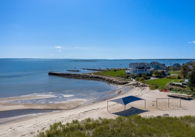 26 Sagamore Rd, Mattapoisett, Massachusetts 02739, 4 Bedrooms Bedrooms, 11 Rooms Rooms,3 BathroomsBathrooms,Residential,For Sale,Sagamore Rd,73196804