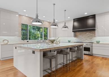 100 Cottage Street, Brookline, Massachusetts 02445, 6 Bedrooms Bedrooms, 17 Rooms Rooms,7.5 BathroomsBathrooms,Residential,For Sale,Cottage Street,73208618