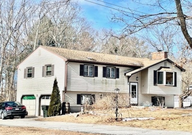 8 Windy Ridge Rd, Webster, Massachusetts 01570, 3 Bedrooms Bedrooms, 7 Rooms Rooms,1.5 BathroomsBathrooms,Residential,For Sale,Windy Ridge Rd,73204574