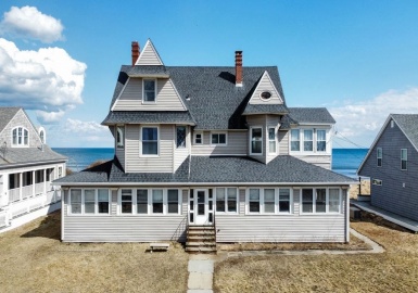 154 North End Boulevard, Salisbury, Massachusetts 01952, 6 Bedrooms Bedrooms, 11 Rooms Rooms,3.5 BathroomsBathrooms,Residential,For Sale,North End Boulevard,73213346