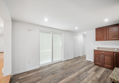 804 Plymouth St, Middleboro, Massachusetts 02346, 3 Bedrooms Bedrooms, 6 Rooms Rooms,1 BathroomBathrooms,Residential,For Sale,Plymouth St,73202081