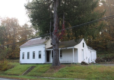 364-366 Federal St, Montague, Massachusetts 01351, 3 Bedrooms Bedrooms, 6 Rooms Rooms,1 BathroomBathrooms,Residential,For Sale,Federal St,73172168