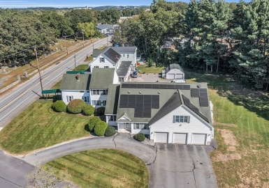 133 Middlesex St, Chelmsford, Massachusetts 01863, 9 Bedrooms Bedrooms, 17 Rooms Rooms,5 BathroomsBathrooms,Residential Income,For Sale,Middlesex St,73208982