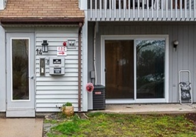 1404 Franklin Crossing Rd, Franklin, Massachusetts 02038, 2 Bedrooms Bedrooms, 4 Rooms Rooms,1 BathroomBathrooms,Residential,For Sale,Franklin Crossing,Franklin Crossing Rd,73227191