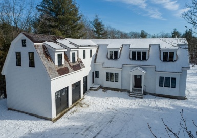 10 Hitching Post Lane, Weston, Massachusetts 02493, 5 Bedrooms Bedrooms, 17 Rooms Rooms,6 BathroomsBathrooms,Residential,For Sale,Hitching Post Lane,73205114