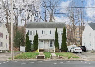 495 Mill St, Worcester, Massachusetts 01602, 2 Bedrooms Bedrooms, 5 Rooms Rooms,1 BathroomBathrooms,Residential,For Sale,495 Mill St Condominium,Mill St,73229250
