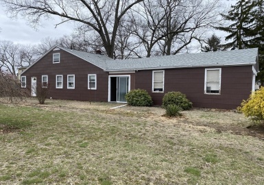 1150 Granby Rd, Chicopee, Massachusetts 01020, 3 Bedrooms Bedrooms, 5 Rooms Rooms,1 BathroomBathrooms,Residential,For Sale,Granby Rd,72808010