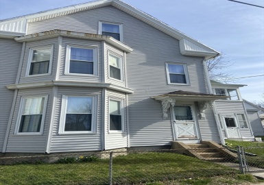14 Grant St, South Hadley, Massachusetts 01075, 5 Bedrooms Bedrooms, 12 Rooms Rooms,2 BathroomsBathrooms,Residential Income,For Sale,Grant St,73217349
