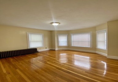 7 Stickney Ave, Somerville, Massachusetts 02145, 7 Bedrooms Bedrooms, 12 Rooms Rooms,2.5 BathroomsBathrooms,Residential Income,For Sale,Stickney Ave,73158029