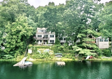 63 White Ave, Concord, Massachusetts 01742, 2 Bedrooms Bedrooms, 10 Rooms Rooms,4 BathroomsBathrooms,Residential,For Sale,White Ave,73172236