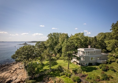 8 Boardman Ave, Manchester, Massachusetts 01944, 3 Bedrooms Bedrooms, 6 Rooms Rooms,3.5 BathroomsBathrooms,Residential,For Sale,Boardman Ave,73170862