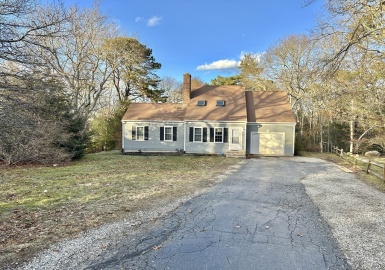 20 Trottingbred Lane, Barnstable, Massachusetts 02668, 3 Bedrooms Bedrooms, 8 Rooms Rooms,2 BathroomsBathrooms,Residential,For Sale,Trottingbred Lane,73220819