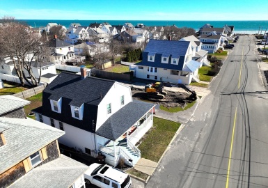 53 A Street, Hull, Massachusetts 02045, 3 Bedrooms Bedrooms, 7 Rooms Rooms,1 BathroomBathrooms,Residential,For Sale,A Street,73218301