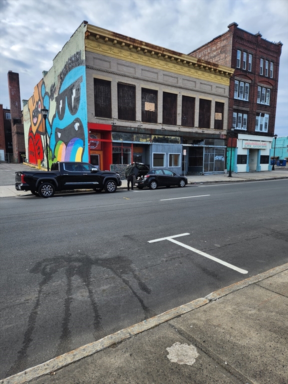 449-451 High St, Holyoke, Massachusetts 01040