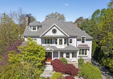 16 Meriam St, Lexington, Massachusetts 02420, 6 Bedrooms Bedrooms, 18 Rooms Rooms,7 BathroomsBathrooms,Residential,For Sale,Meriam St,73225735