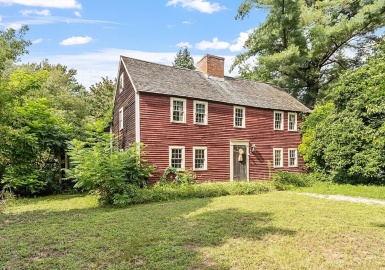 8 Ferry Rd, Salisbury, Massachusetts 01952, 4 Bedrooms Bedrooms, 8 Rooms Rooms,2 BathroomsBathrooms,Residential,For Sale,Ferry Rd,73224830