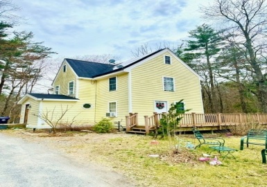 16 Groton Rd, Shirley, Massachusetts 01464, 3 Bedrooms Bedrooms, 7 Rooms Rooms,2.5 BathroomsBathrooms,Residential,For Sale,Groton Rd,73226218