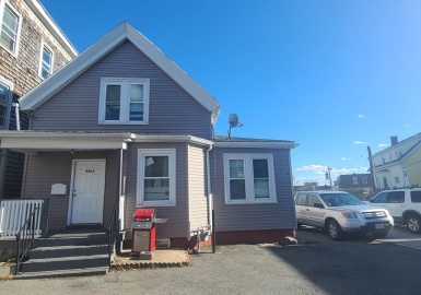 450-A Essex St, Lynn, Massachusetts 01902, 4 Bedrooms Bedrooms, 7 Rooms Rooms,1 BathroomBathrooms,Residential,For Sale,Essex St,73214283