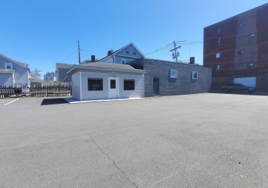 60 Foster St, Peabody, Massachusetts 01960, ,Commercial Lease,For Rent,Foster St,73229478