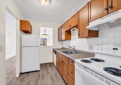 41 Revere St, Revere, Massachusetts 02151, 1 Bedroom Bedrooms, 3 Rooms Rooms,1 BathroomBathrooms,Residential Lease,For Rent,Revere St,73222215