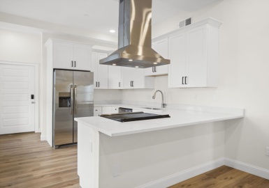 14 William St, Worcester, Massachusetts 01609, 3 Bedrooms Bedrooms, 8 Rooms Rooms,2 BathroomsBathrooms,Residential Lease,For Rent,William St,73223292